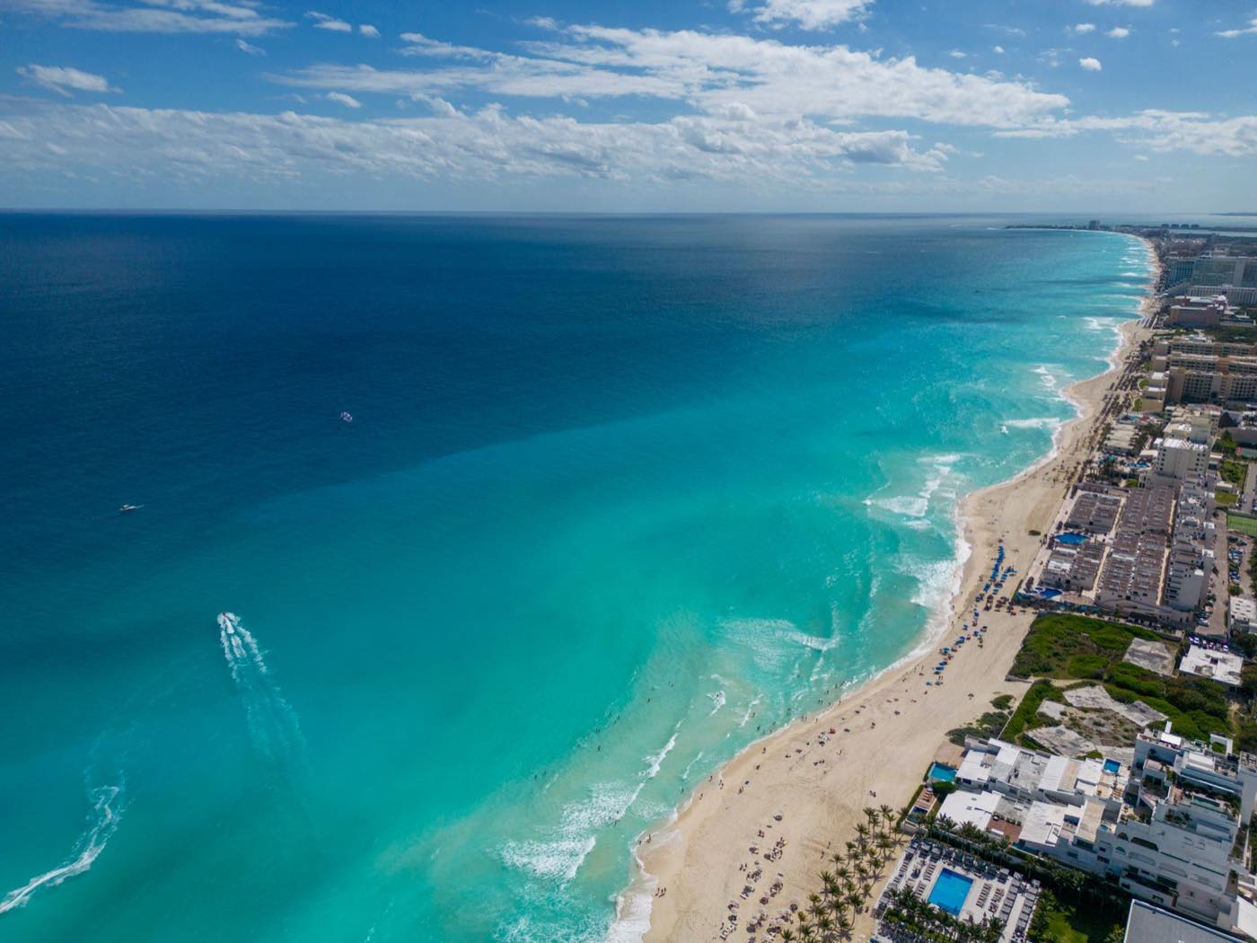 Littoral et hôtels de la zone hôtelière de Cancún