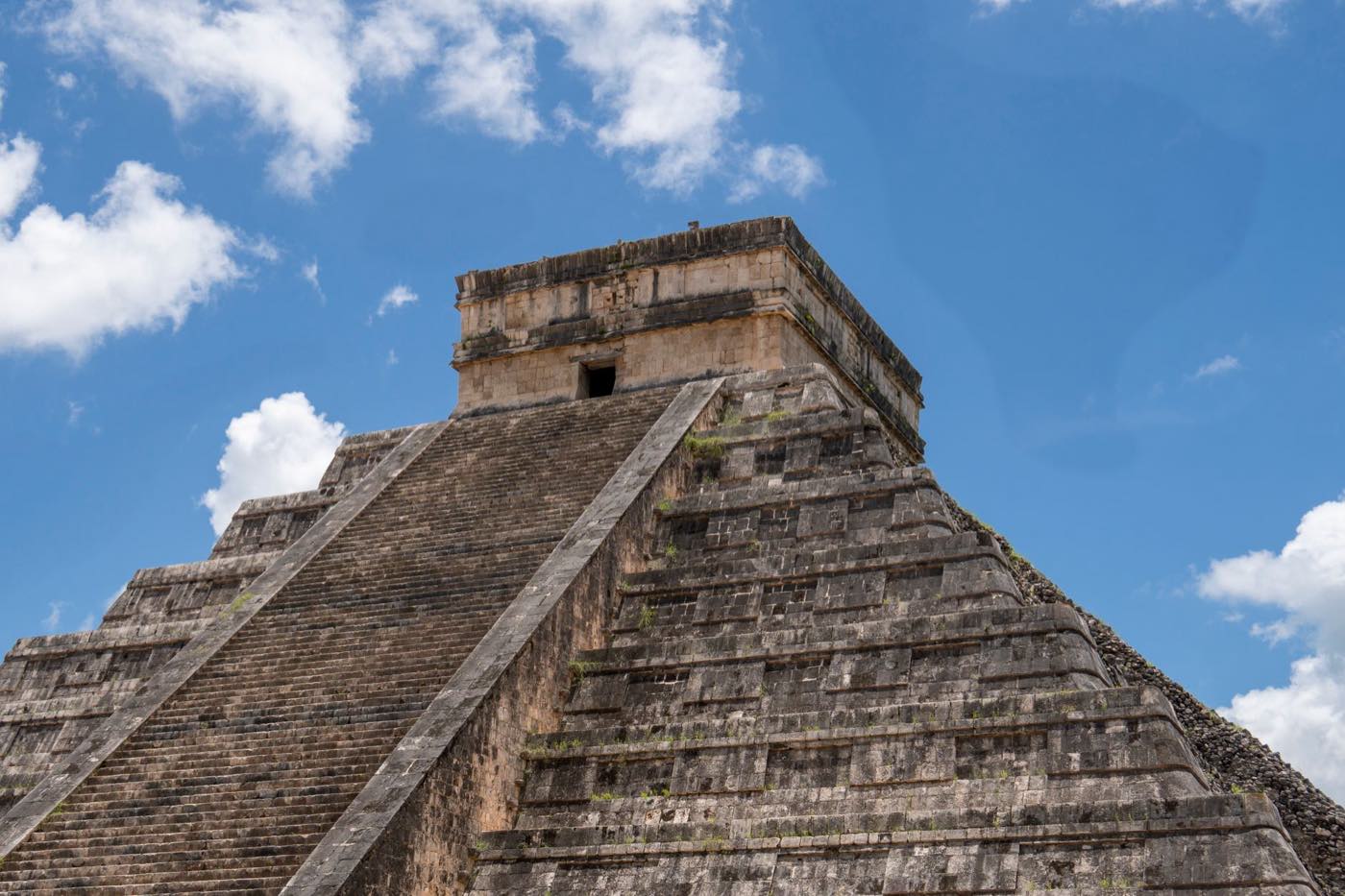 La pyramide de Kukulcán à Chichén Itzá au Mexique